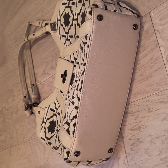 Leather Velvet Purse - Picture 10 of 16